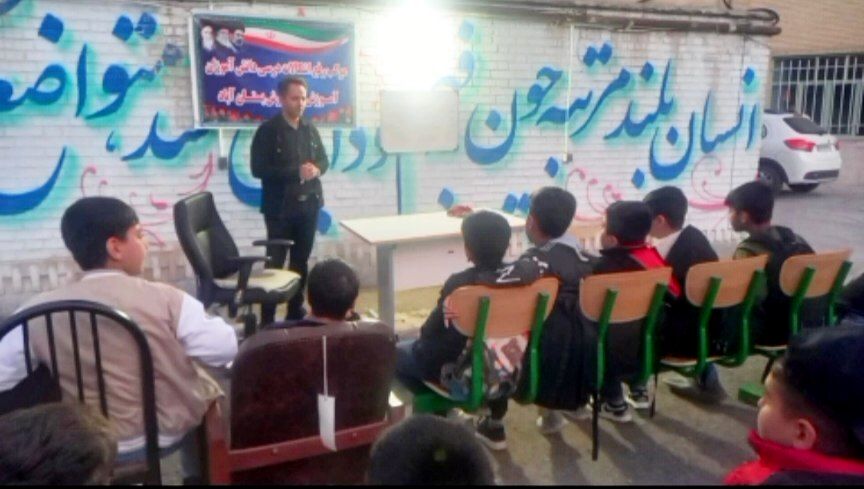 برپایی موکب رفع اشکال درسی در ایام طلایی اردیبهشت 