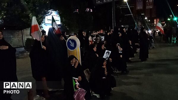 صد و سی و یک شب از اجتماعات شبانه حسینیه امام خمینی