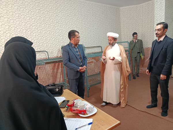 مرحله منطقه‌ای مسابقات قرآن و عترت دانش‌آموزان متوسطه اول و دوم در رضویه