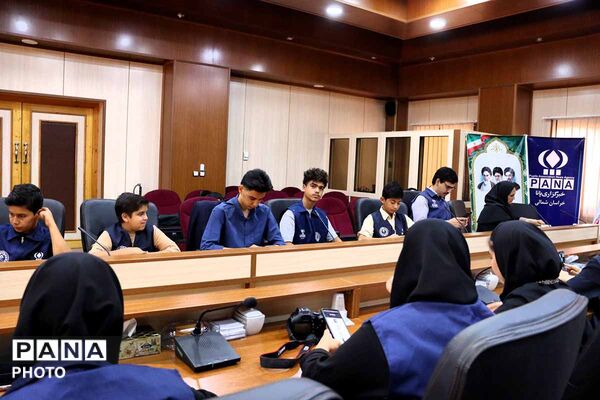 برگزاری کارگاه آموزش عکاسی با موبایل ویژه خبرنگاران پانا در صداوسیمای خراسان شمالی