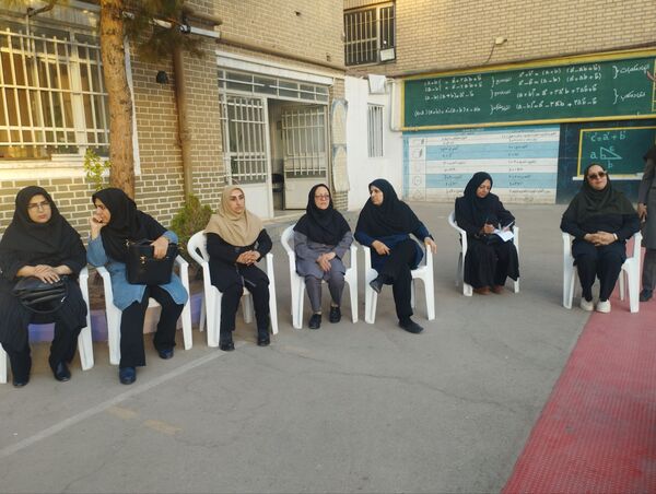 افتتاحیه المپیاد ورزشی در دبیرستان مستوفق