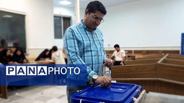 حضور با شکوه مردم اشکذر در انتخابات ریاست جمهوری