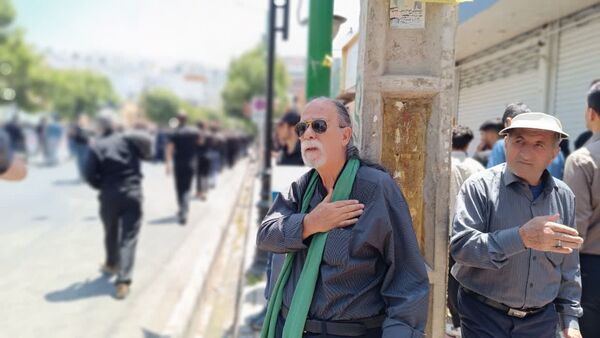 حضور پرشور کودکان و نوجوانان یاسوجی در روز عاشورا 