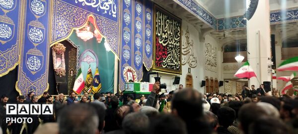 آرام گرفتن پیکر شهید سپهبد عبدالرحیم موسوی در حریم امن فاطمی