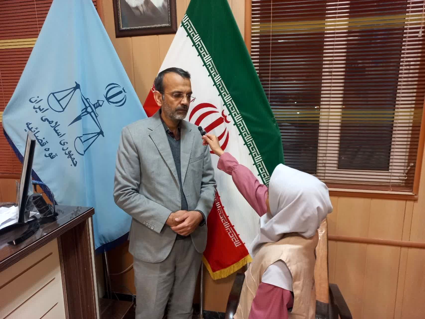 طرح "قاضی مدرسه" باعث افزایش آگاهی‌های حقوقی دانش‌آموزان می‌شود