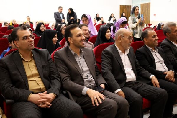 نواخته شدن زنگ مهر و مهرورزی در آموزشگاه زرکش