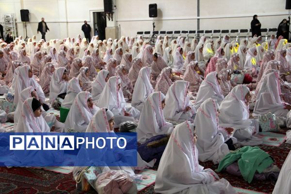 آغاز فصل بندگی در فضای شور و معنویت