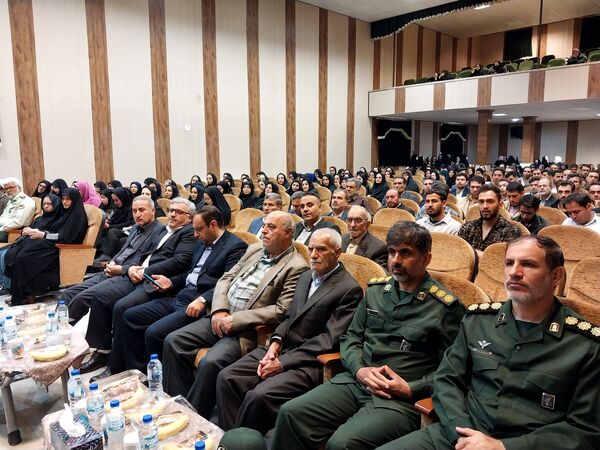 آیین بزرگداشت مقام معلم در شهرستان ابهر با حضور مسئولان استانی و شهرستانی