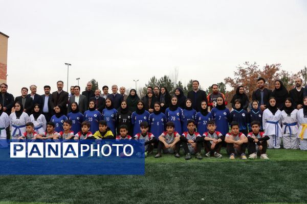 آیین افتتاح زمین چمن مصنوعی هنرستان مهندس موفقیان نظرآباد