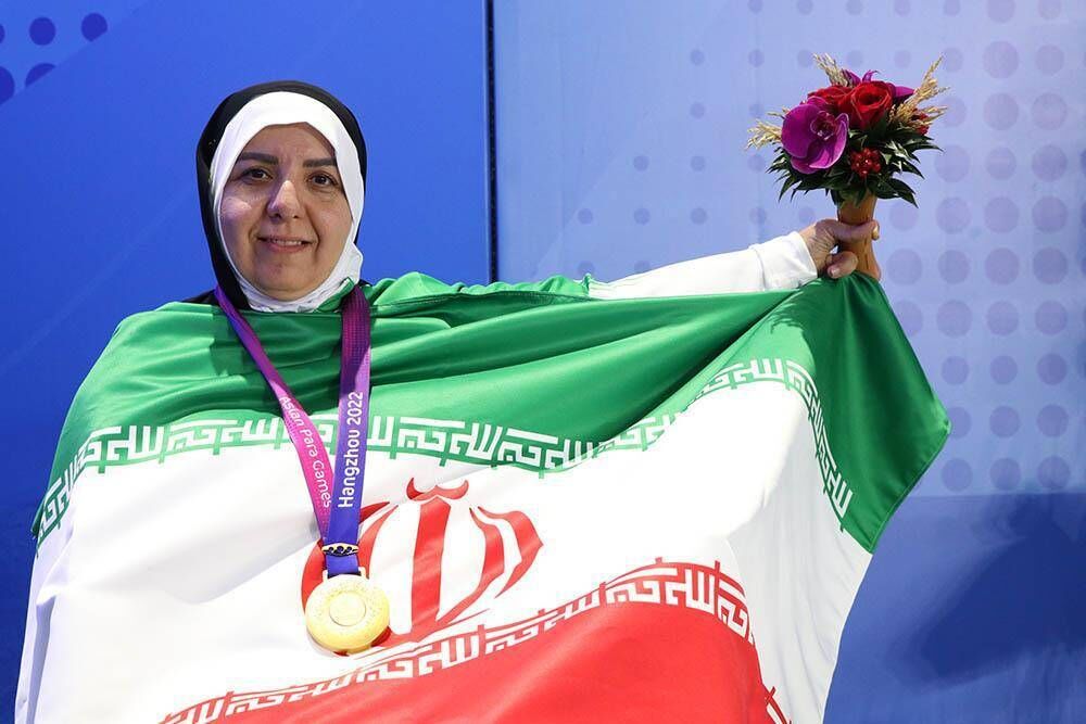 دلنوشته الناز دارابیان برای چهلمین روز شهادت رهبر؛ غم استخوان‌سوزی است فراغت