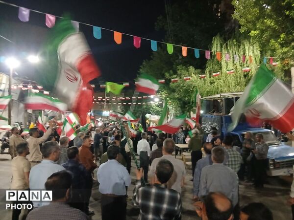 خیابان‌های البرز در اجتماعات شبانه جلوه‌گاه وحدت امت اسلامی 