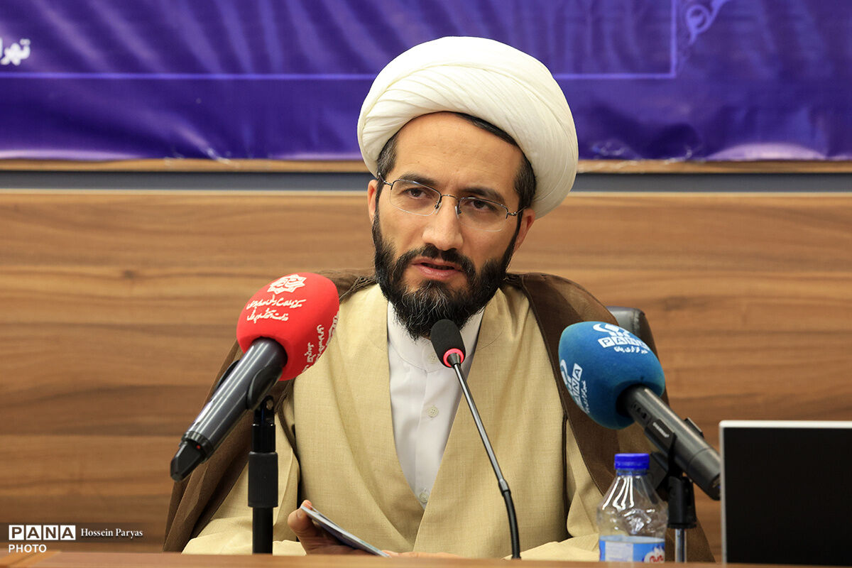 تقویت انس دانش‌آموزان با قرآن کریم، محور رویکرد جدید آموزش قرآن است