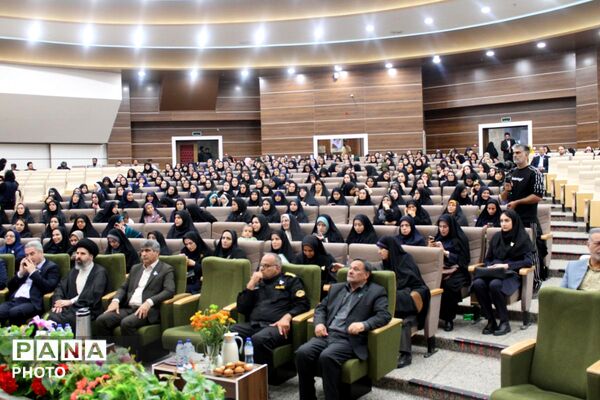 مراسم بزرگداشت مقام معلم در پردیس