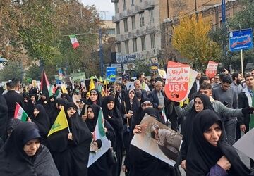 راهپیمایی 13 آبان در ارومیه 