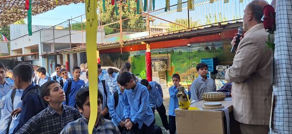بازگشایی مدرسه شهید مطهری با لبخند مهر 