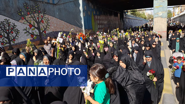 حرکت کاروان نمادین ورود حضرت معصومه(س) به قم