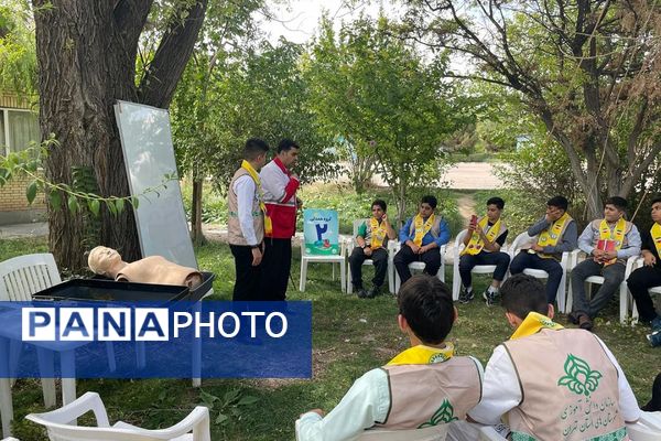 دوازدهمین دوره پیش اردو ملی پیشتازان پسر در شهرستان تهران 