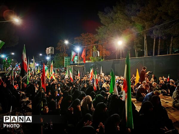اولین شب عزاداری حسینی؛ ندای لبیک یا حسین در خیابان پیچید