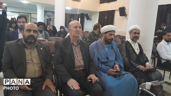 آیین تجلیل از داوران،عوامل اجرایی و برترین های مسابقات قرآن،عترت و نماز فرهنگیان و طلاب طرح امین