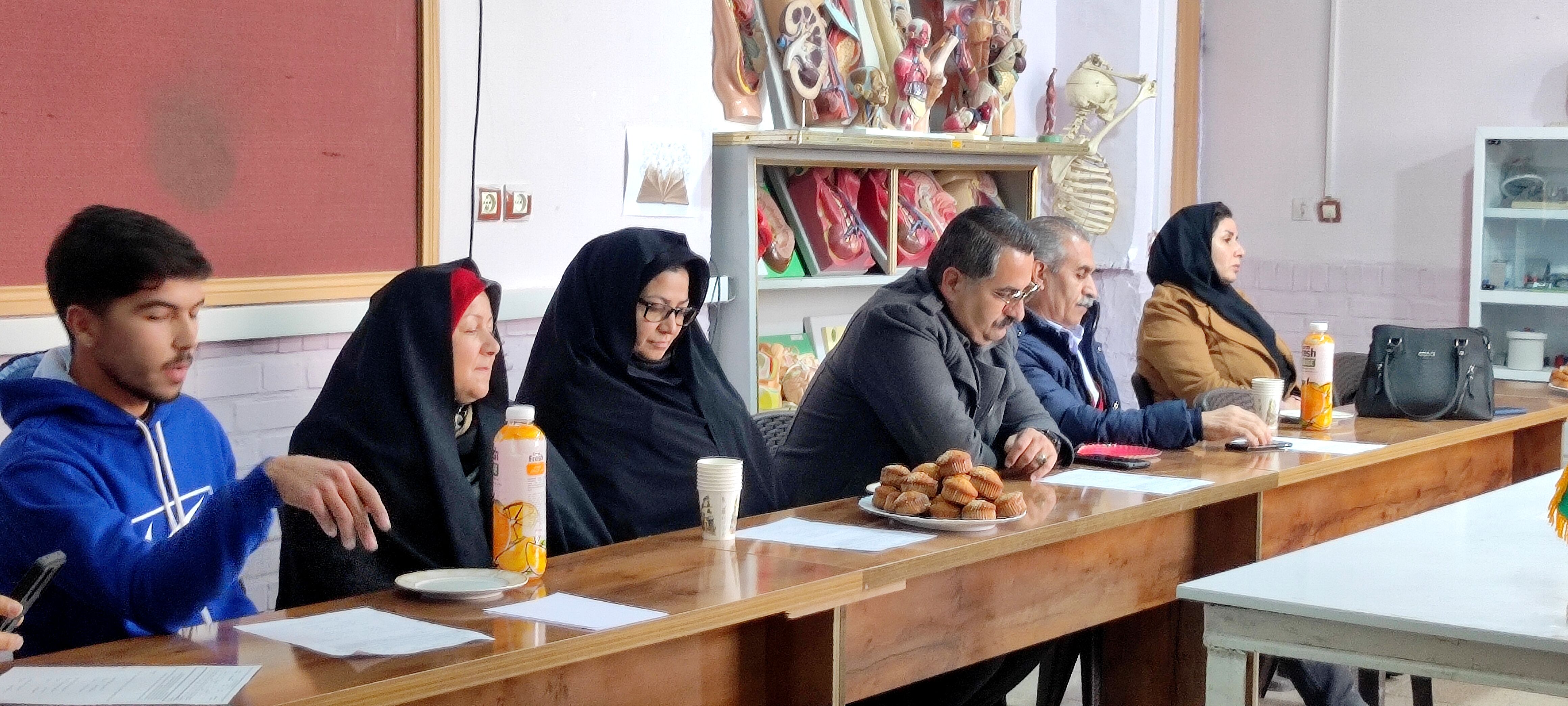 برگزاری کارگاه هدایت تحصیلی پایه نهم در دبیرستان فرزانگان شیروان