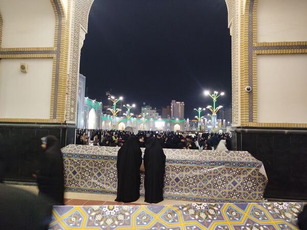 چراغانی دل‌ها در جوار بارگاه رضوی به مناسبت میلاد مولای متقیان  