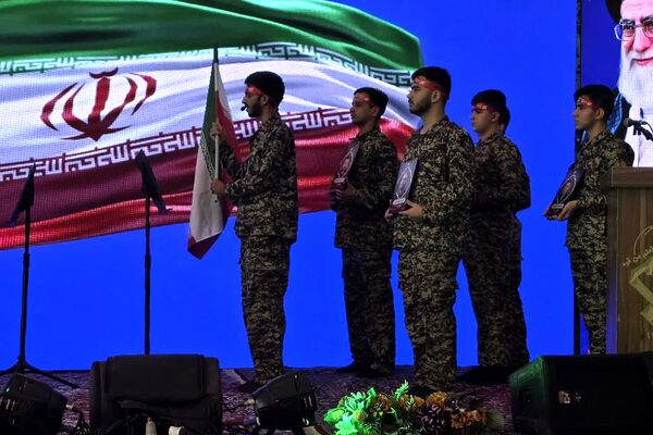 برگزاری یادواره سه هزار ستاره، ۳۰۰۰ چراغ راه به مناسبت هفته دفاع مقدس در شهرستان قرچک