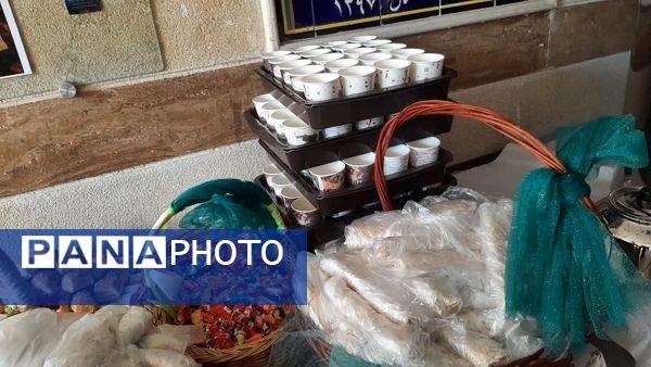 جشن با شکوه انقلاب در دبیرستان فدک منطقه ۱۲