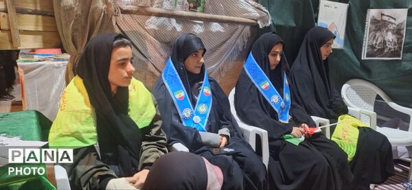 برپایی موکب سازمان دانش‌آموزی همراه با بسیج دانش‌آموزی در شهرستان فارسان