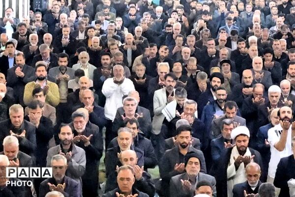 نماز جمعه در شهرکرد 
