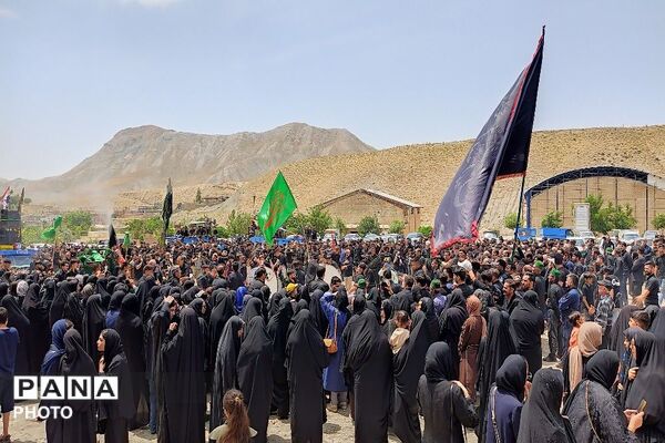 آیین باشکوه عزاداری امام حسین علیه السلام در روز عاشورای حسینی-۱