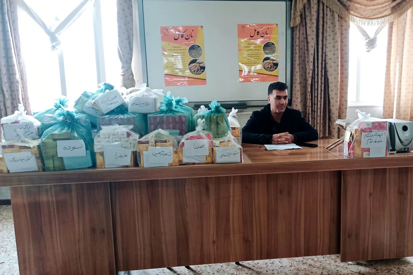 توزیع قرص آهن و ویتامین D گامی مؤثر در ارتقای سلامت دانش‌آموزان است