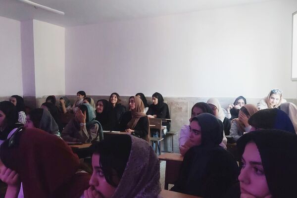 برگزاری همایش انتخاب رشته کنکور سراسری در مدرسه شهید راستی پردیس 