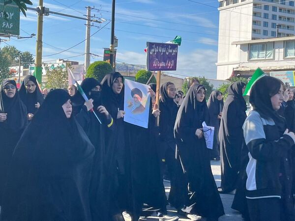 محمودآباد یکصدا علیه استکبار 