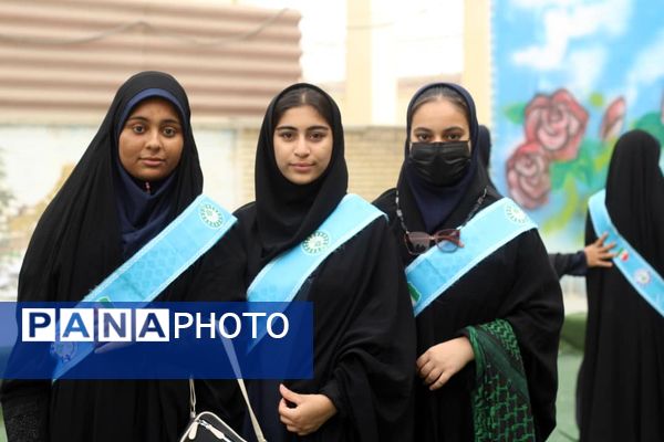 فریاد استکبار ستیزی دانش آموزان در حمایت از مظلومان