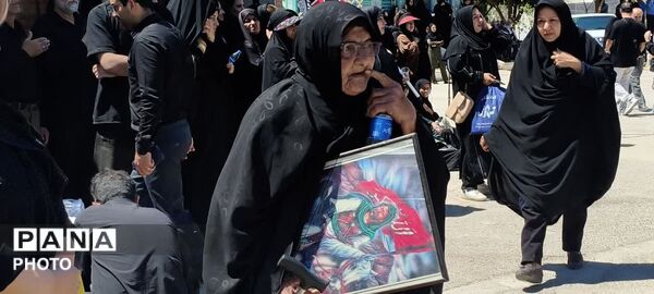 عزاداری عاشورای حسینی در گلزار شهدای گچساران 