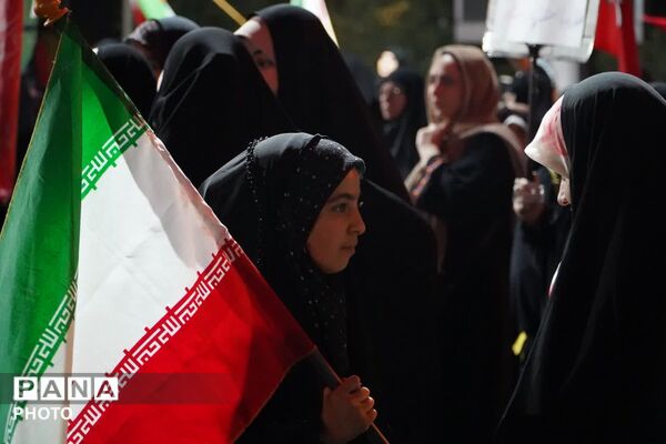 تجدید بیعت مردم نظرآد با آرمان‌های «رهبر شهید» 