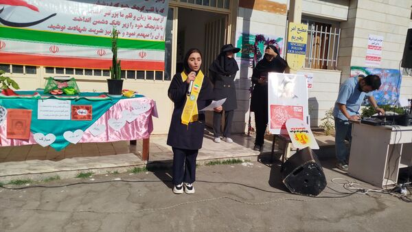 حماسه آفرینی دانش آموزان شهر نیم‌ور در روز مقابله با استکبار ستیزی جهانی