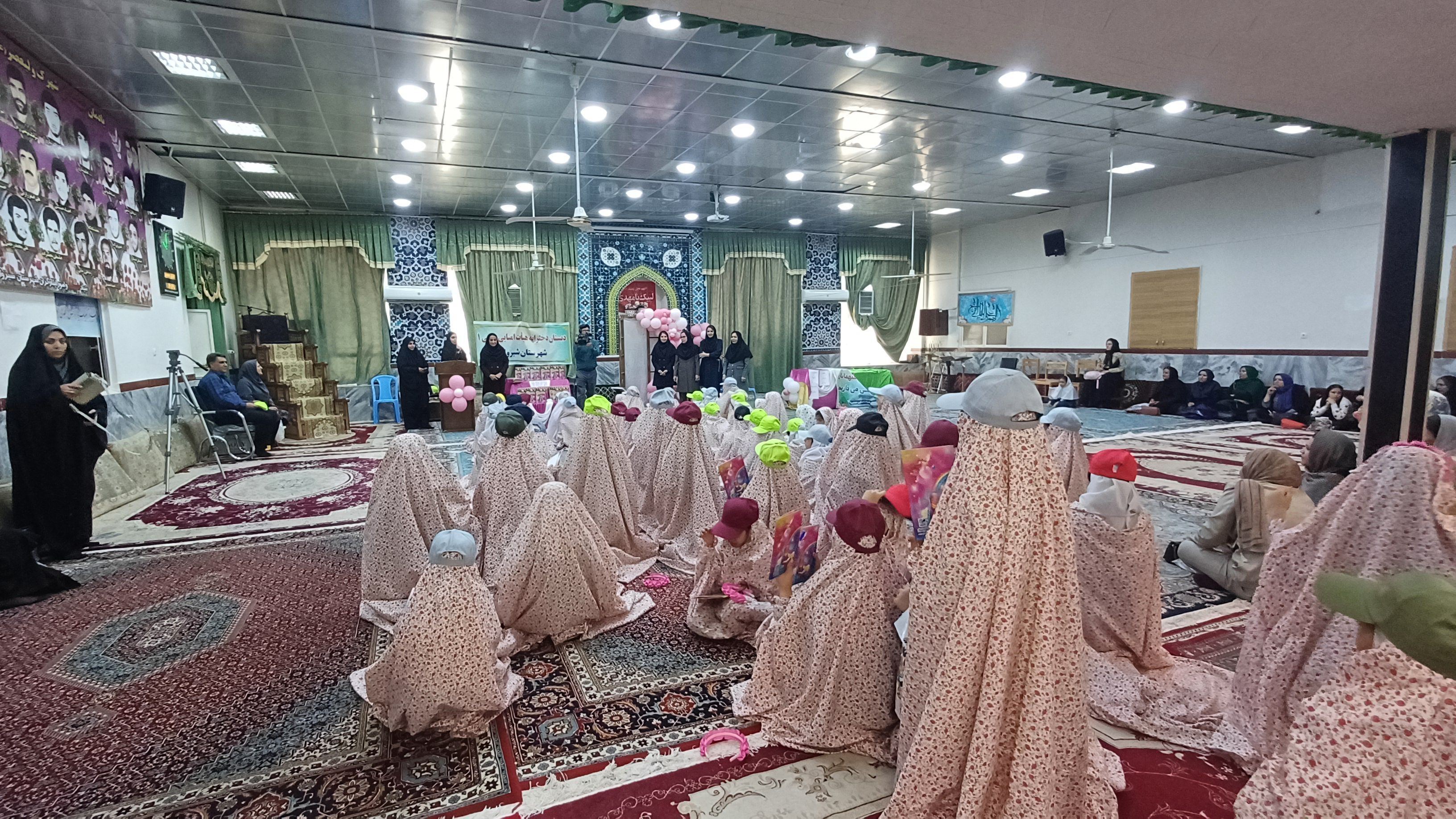 جشن تکلیف دانش آموزان دبستان هیأت امنایی ضحی یک