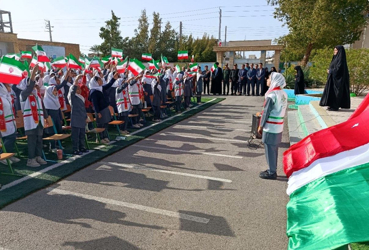 جشن «ایرانمون» با هدف تقویت هویت ملی در مدارس منطقه بندرریگ

