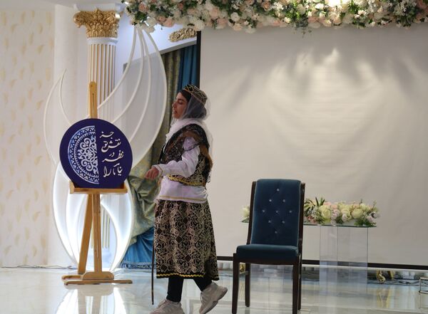 آیین تجلیل از برگزیدگان جشنواره‌های فرهنگی و هنری شمال‌غرب کشور در تبریز