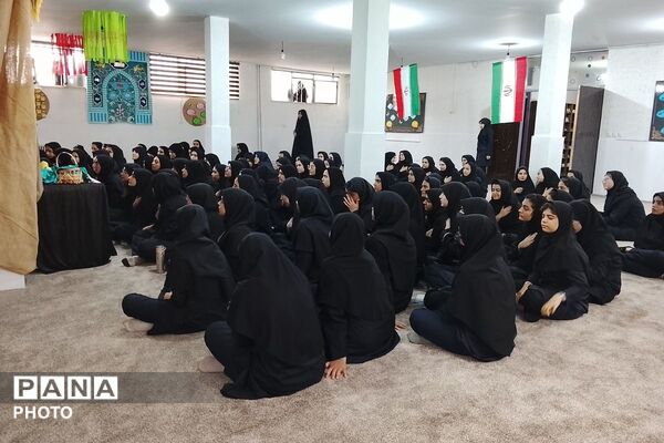 طنین انداز شدن نوای یا زهرا (س) در مدرسه شاهد مرضیه 