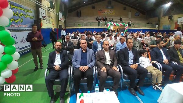 افتتاحیه مسابقات ورزشی دانش‌آموزان قطب 2 کشور در کرج