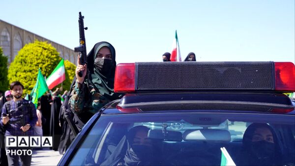 اجتماع بزرگ" دختراتو ببین" هم آوایی بانوان نصف جهان 