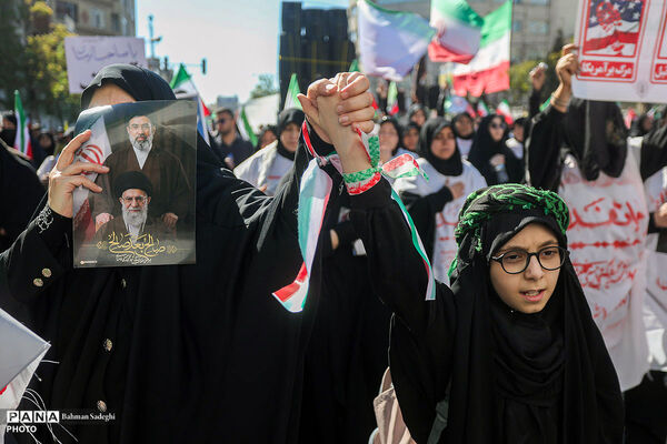  چهلمین روز شهادت رهبر شهید انقلاب اسلامی - تهران/2