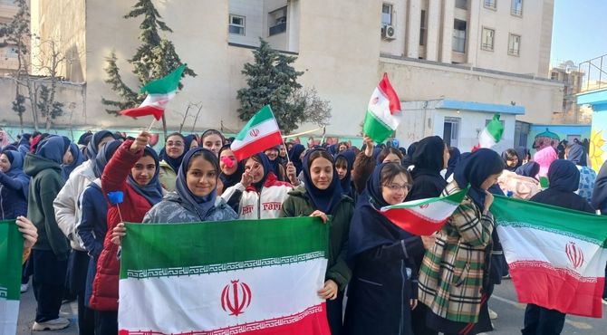 صدای زنگ پیروزی انقلاب اسلامی احساس امنیت دارد