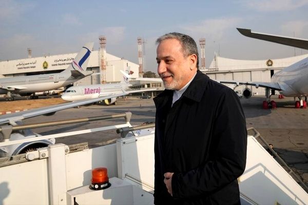 عراقچی عازم بیروت شد