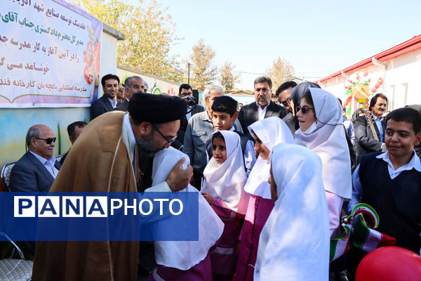 آیین افتتاح مدرسه استثنایی باغچه‌بان ارومیه