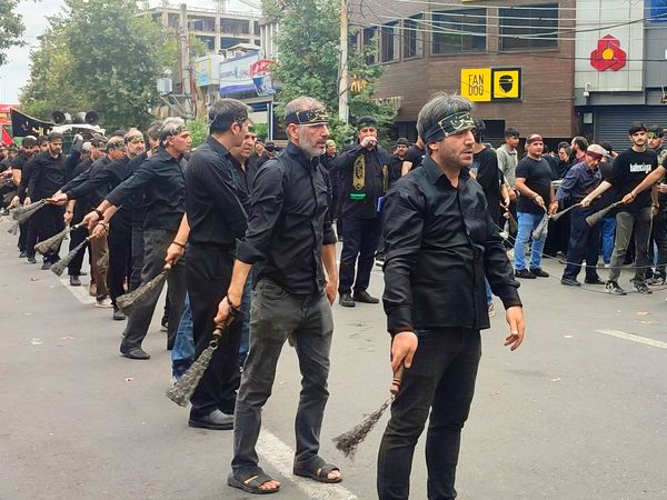 اجتماع عاشوراییان در میدان طالقانی قائمشهر