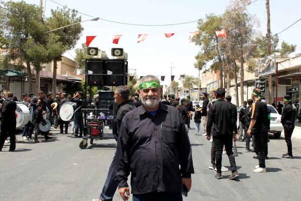 زنجیر زنی صبح عاشورا؛ خرامه در سوگ حسین(ع)