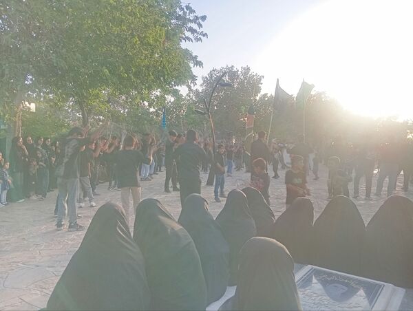 آیین زنجیر زنی در عصر تاسوعا در شهر عشق آباد